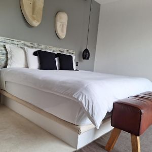 Habitación con Cama King